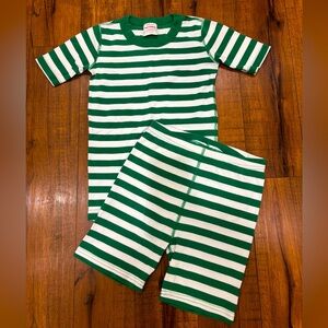 Hanna Andersson Kids Short Pajama Set Christmas Winter Green Peppermint Stripes